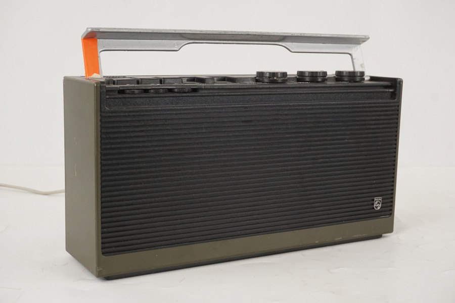 Philips 90RL332/00F Radio. D85