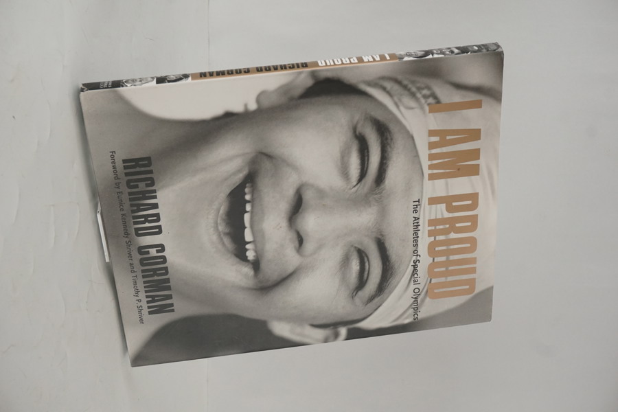 Richard Corman I Am Proud bok. A92/