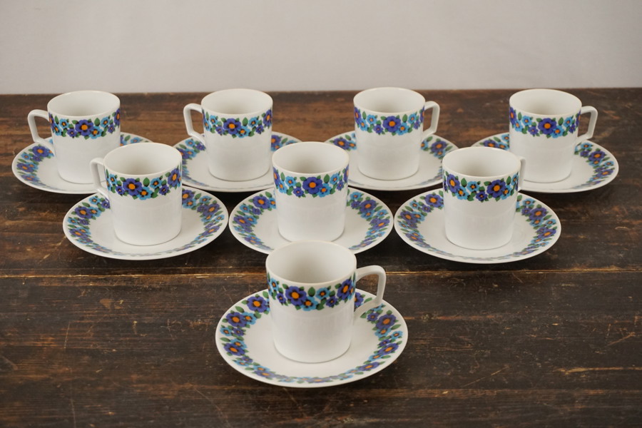 8st Kaffekoppar med fat Winterling Bavaria. G23/