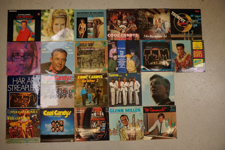 22 LP skivor, Elvis Blue Hawaii mm. Bc431