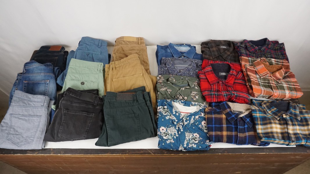 Skjortor och jeans Dressman. BC446