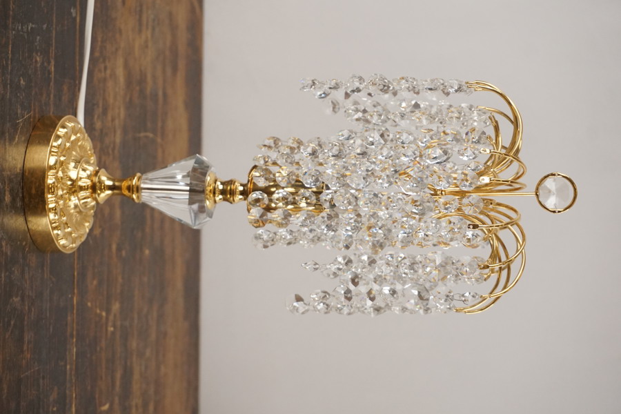 Bordslyster/bordslampa. C7