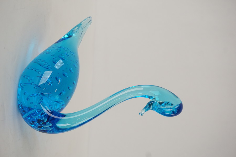 Glasfigurin svan blå. G25