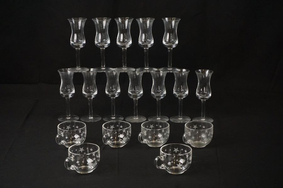Glas på fot glaskoppar m.m. G57