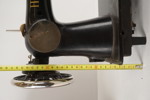 Husqvarna CB-N symaskin med Singer fotpedal i väska. BC6