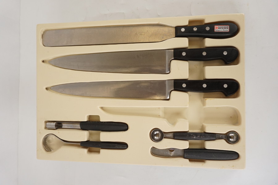 Giesser knivset. D8