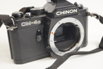 Retro kamera Chinon CM-4S med blixt Nissin 24ASO Auto-SO. A7