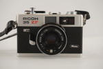 Ricoh 35 ZF - Analog kompaktkamera med Rikenon 40mm f/2.8 lins. A174