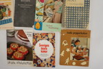Gammal handböcker och broschyrer recept & matlagning, Prinsessornas kakbok mm. A286