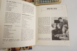 Gammal handböcker och broschyrer recept & matlagning, Prinsessornas kakbok mm. A286