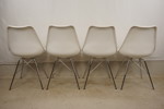 4st Stolar i Eames-stil DSX med kromade metallben. B13