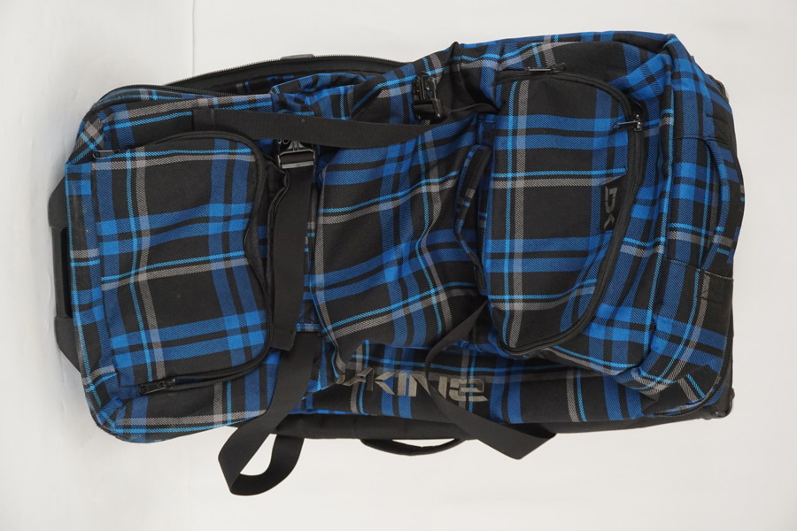 Dakine Split Roller Resväska. B90