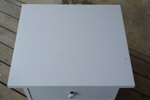 Sängbord vit B110