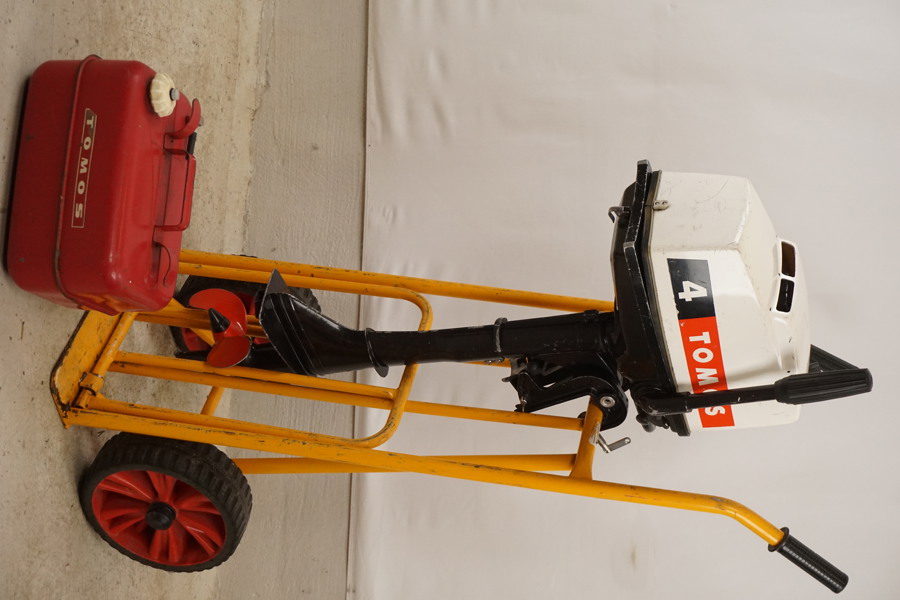 Tomos Koper 4 Båtmotor med tank. B226
