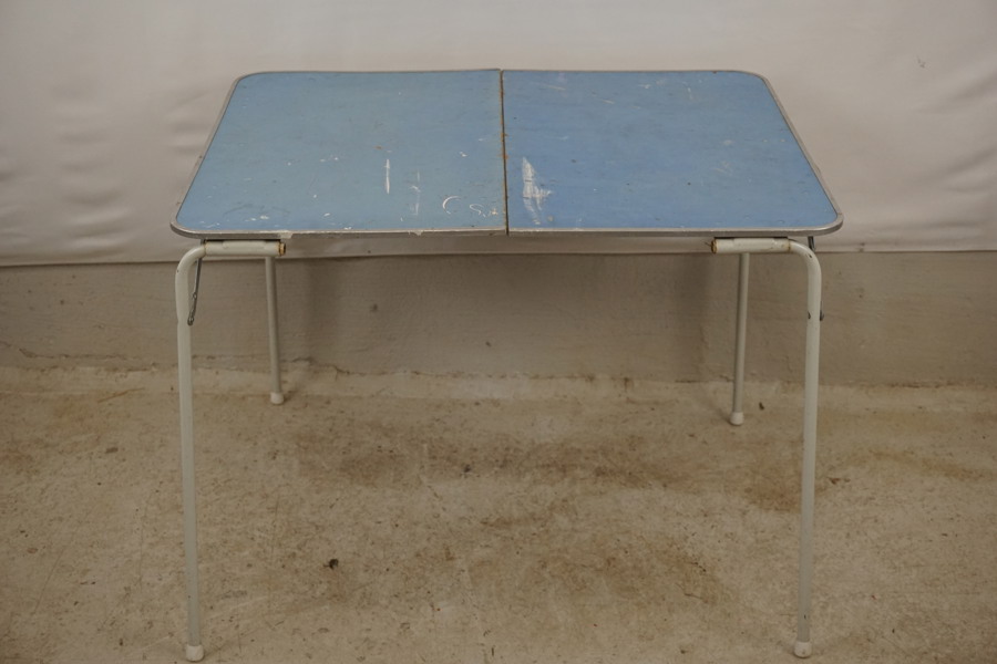 Hopfällbart campingbord blått B228