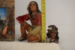 Skulptur Indian, fotoram, handduk mm. A38