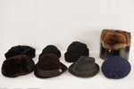 Hattar äldre pälsmössa mm. BC328