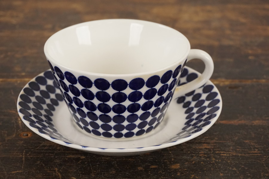 Gustavsberg Adam Kaffekopp med fat. A82