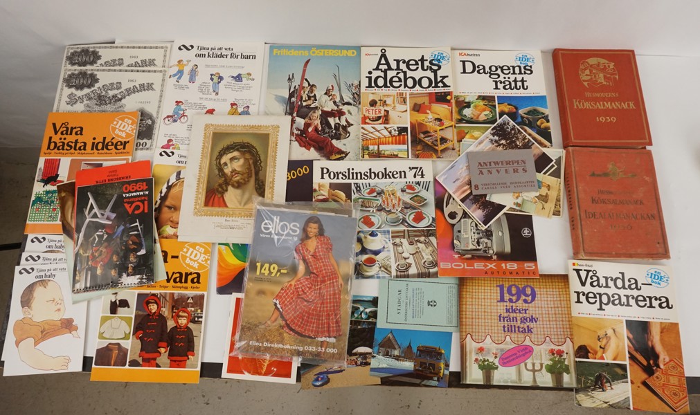 Broschyr ellos, Porslinsboken 74 mm. A275/