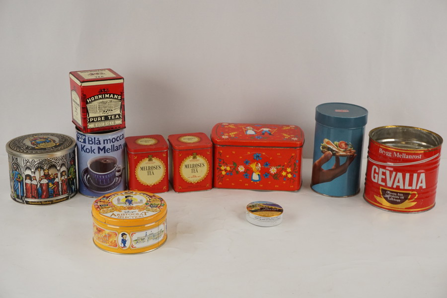 Äldre plåtburkar mm. BC361