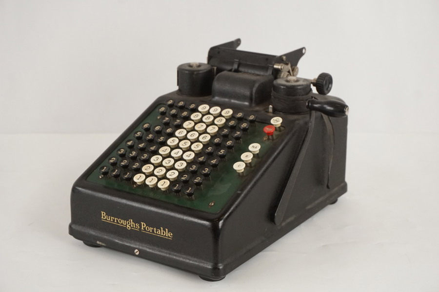 Burroughs räknemaskin. BC144/