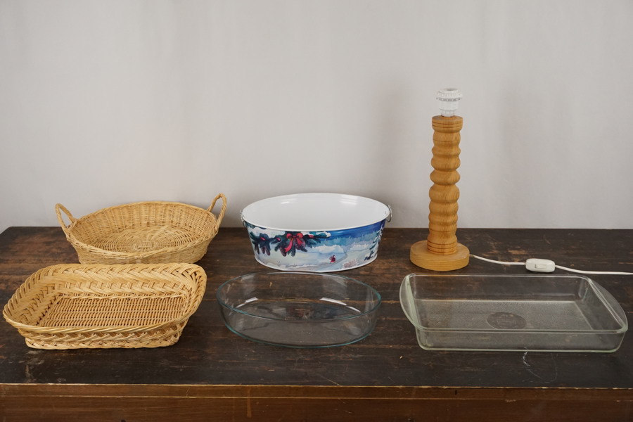 Ugnsformar korgar bordslampa m.m. BC102/