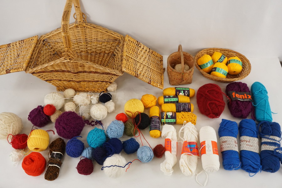 korg, garnnystan och tråd mm. BC105/