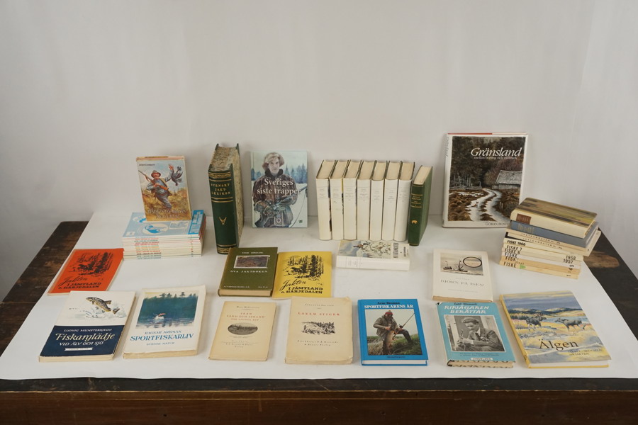 Böcker, Svenskt jakt lexikon, Gustaf Schröder mm. BC104/