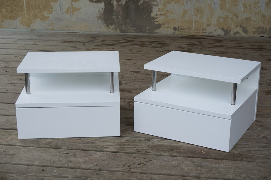 2st Mio Sängbord vit. B391