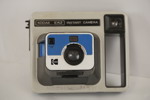 Kodak EK2 Instant Camera. A176/