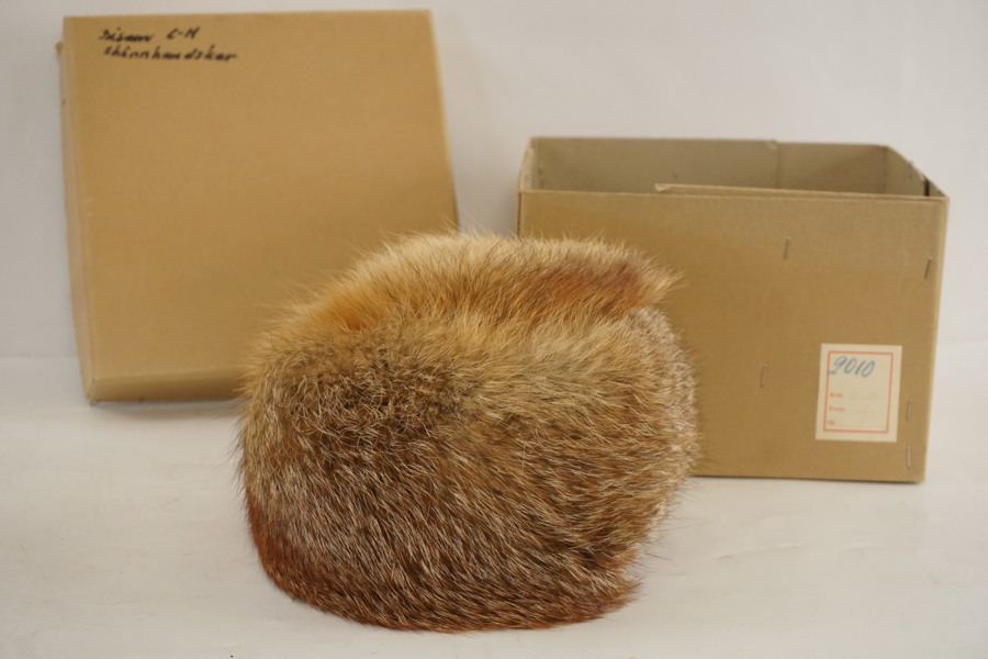 Pälsmössa Ø20cm. A123/