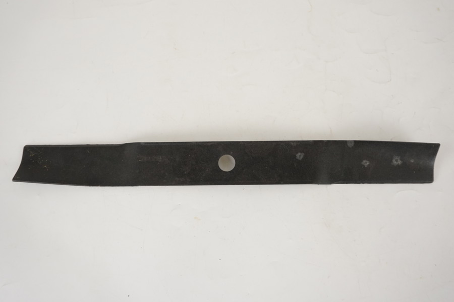 Kniv till gräsklippare. D12/