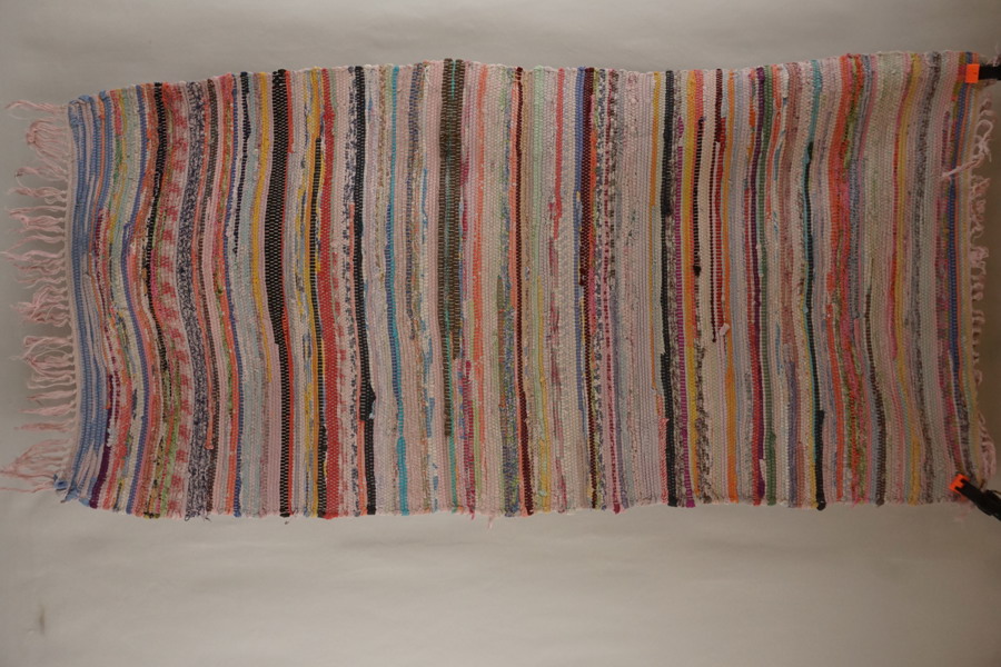 Trasmatta vit/rosa. B191/