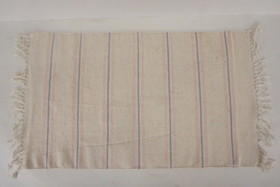 Trasmatta vit/blå. B69/