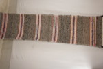 Trasmatta grå-flerfärg 57x415. B57