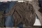 Dam kläder Acne, Levis, Lacoste mm. BC150