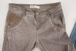 Dam kläder Acne, Levis, Lacoste mm. BC150