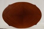 Litet bord. B156 