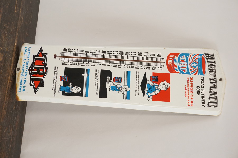 TRC Väggtermometer. A45