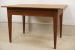 Matbord allmoge. B191