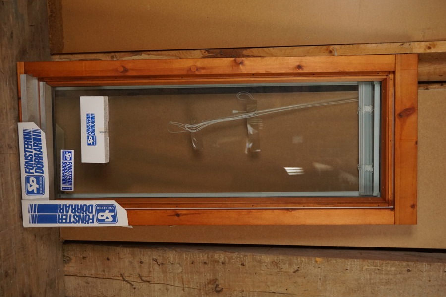 SP Fönster Inåtgående med Persienner 6-14. U860