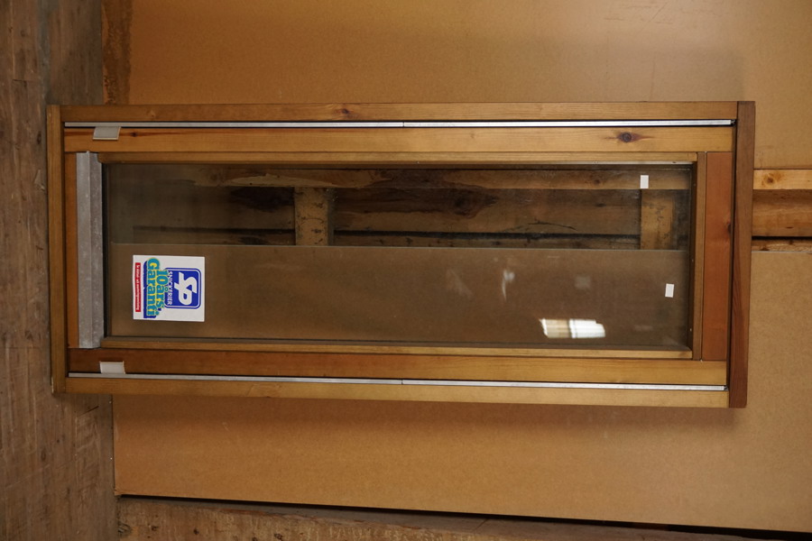 SP Fönster vrid 6-14. U857