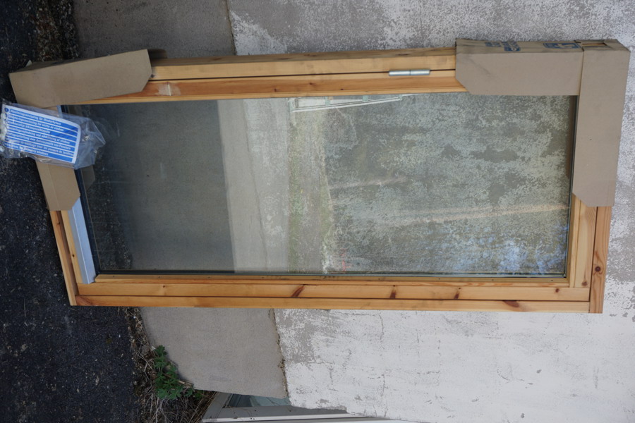 SP Fönster utåtgående 7-15. P562