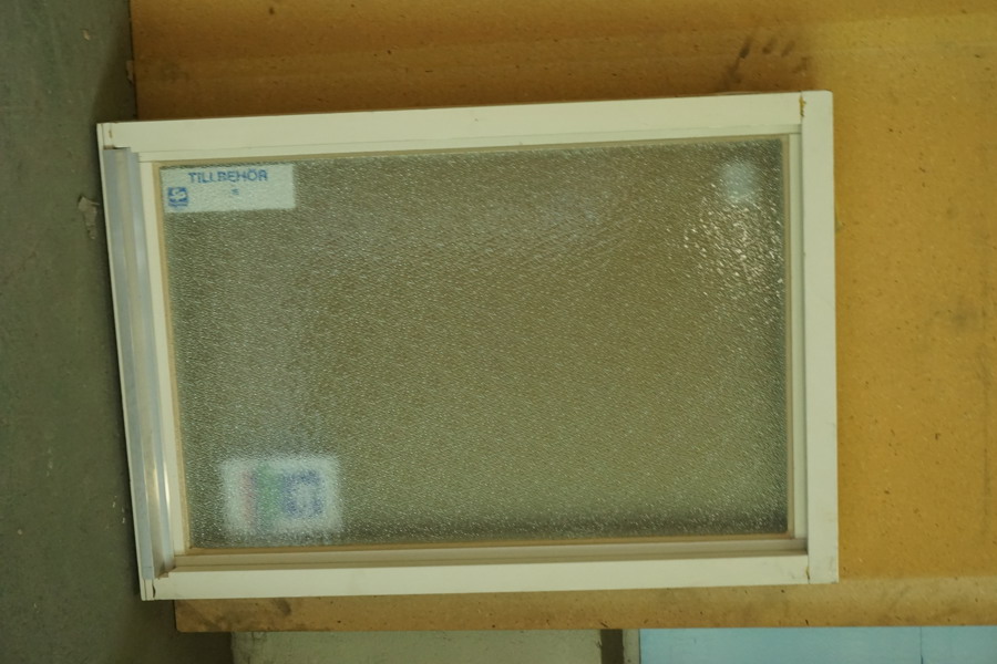 SP Badrumsfönster inåtgående 9-13. SU769