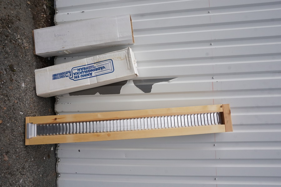 SP Fönster Vädringslucka inåtgående 2-15. P421