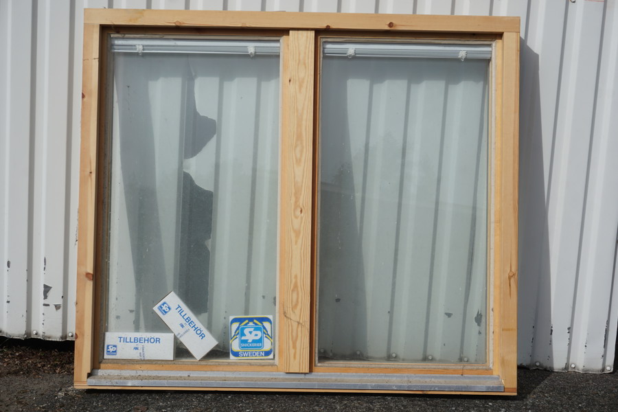 SP Fönster inåtgående 15-13. P401