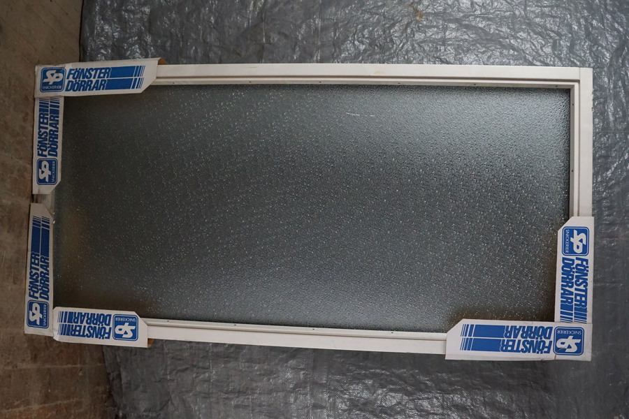 Sp badrumsfönster 8-16. U219