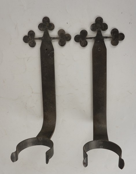 2st Vägglamphållare smide. C39