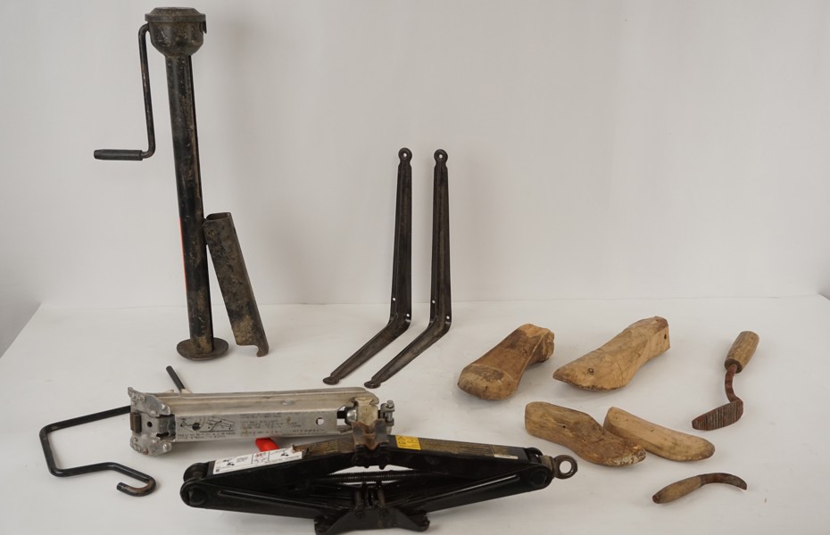 Volvo domkraft mm. BC328