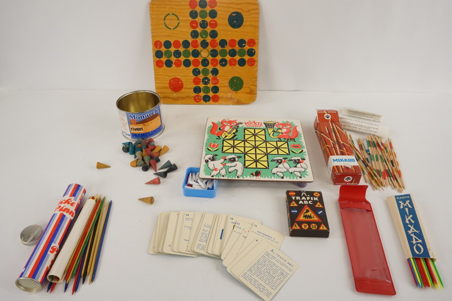 Mikado, Trafik ABC spelkort, Fia-spel mm. A239/